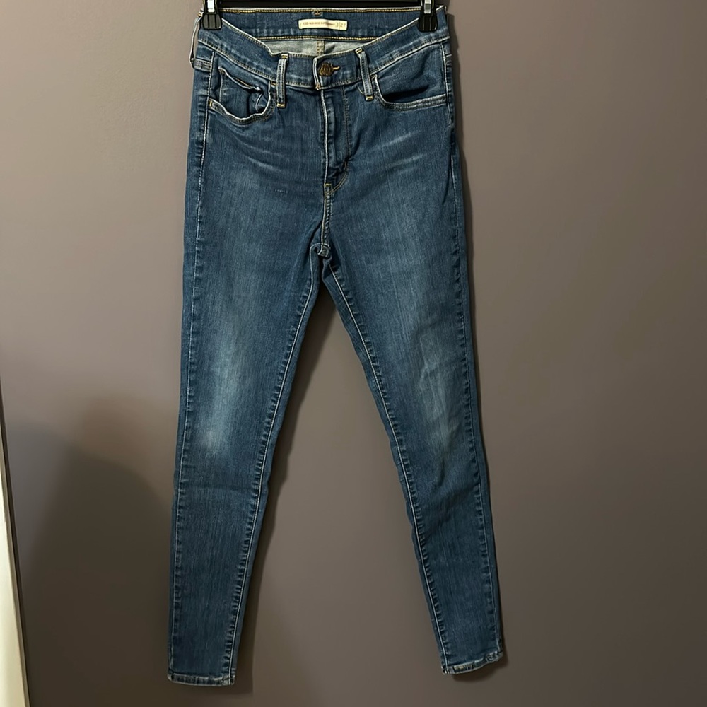 Levi’s women’s jeans